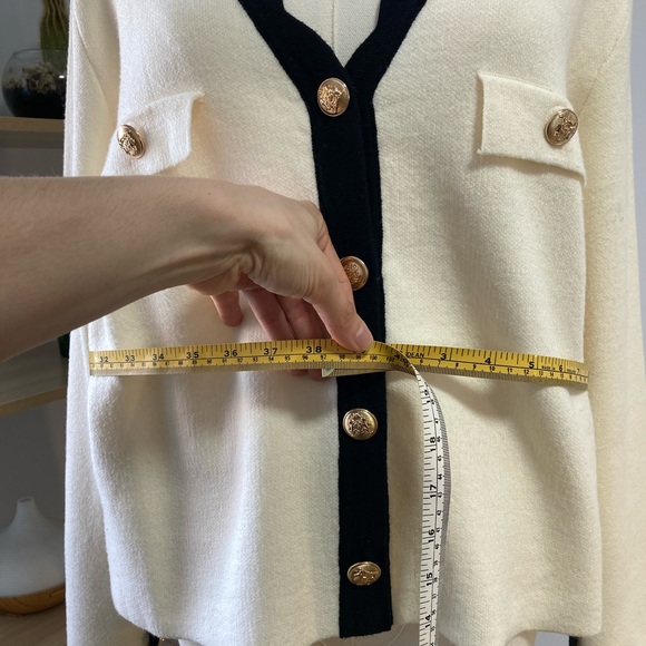 Cute blouse small - Picture 8 of 10